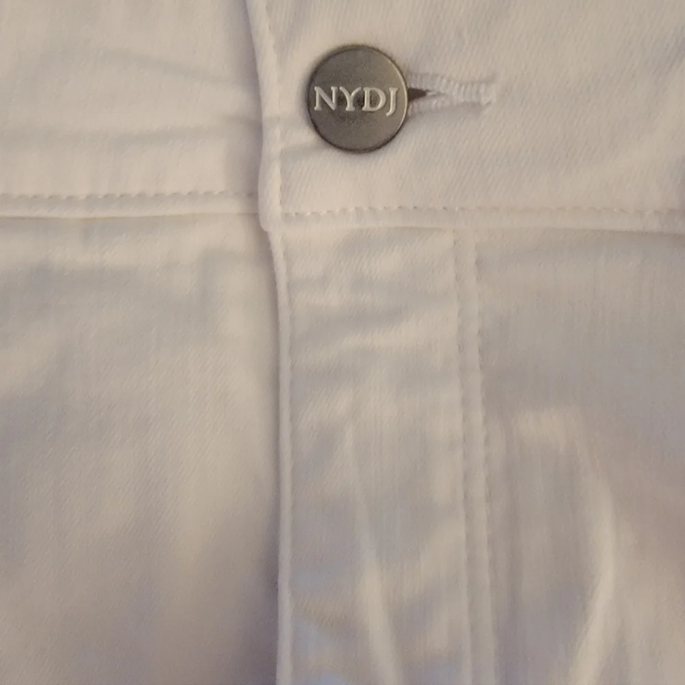 NYDJ Marilyn Straight Jeans - Size 14 - Optic White - Picture 5 of 6